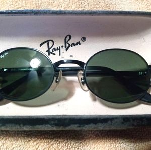 Ray Ban Bausch & Lomb Black Round Sunglasses